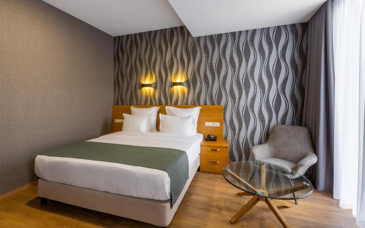 Mukhrantubani Boutique Hotel Tbilisi Buitenkant foto