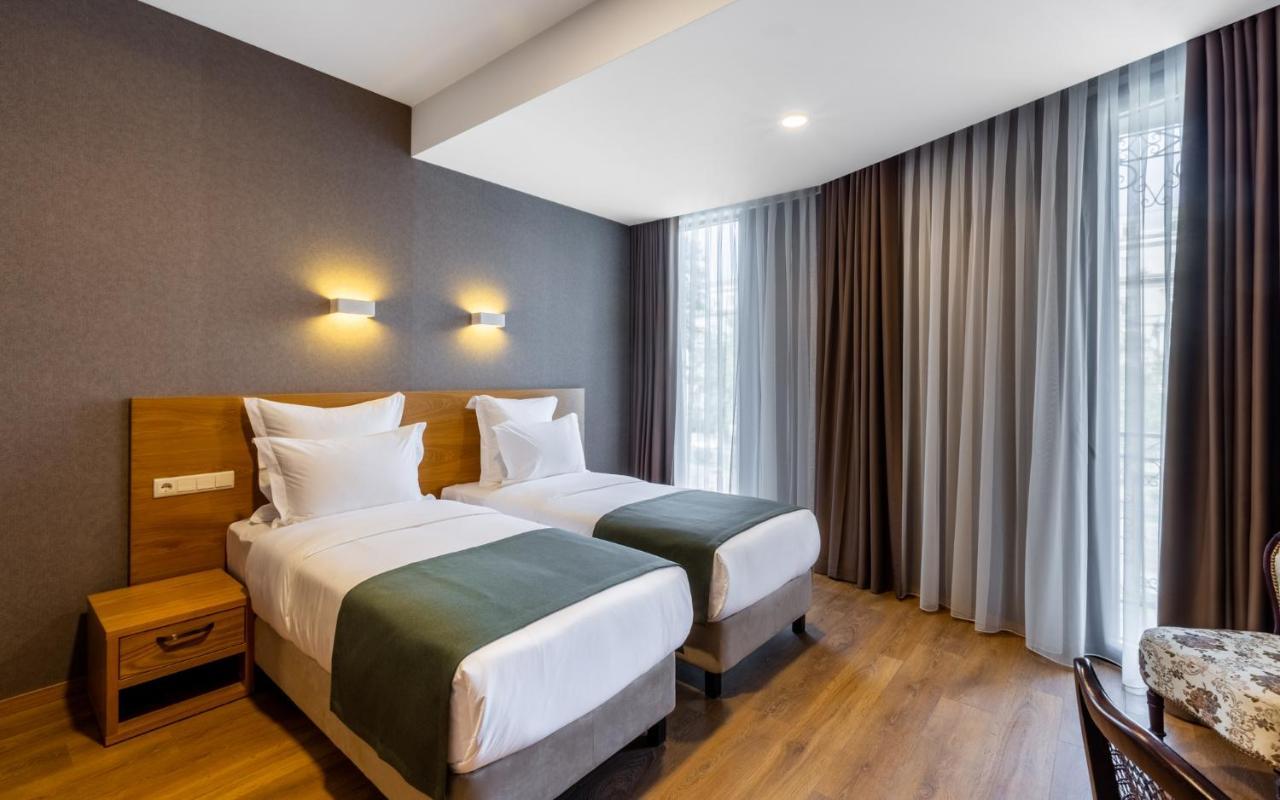 Mukhrantubani Boutique Hotel Tbilisi Buitenkant foto