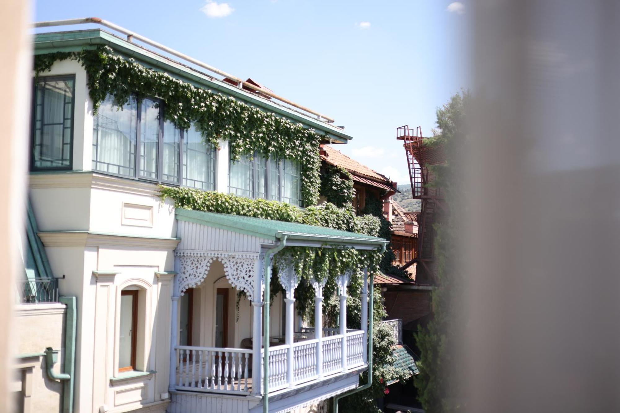 Mukhrantubani Boutique Hotel Tbilisi Buitenkant foto