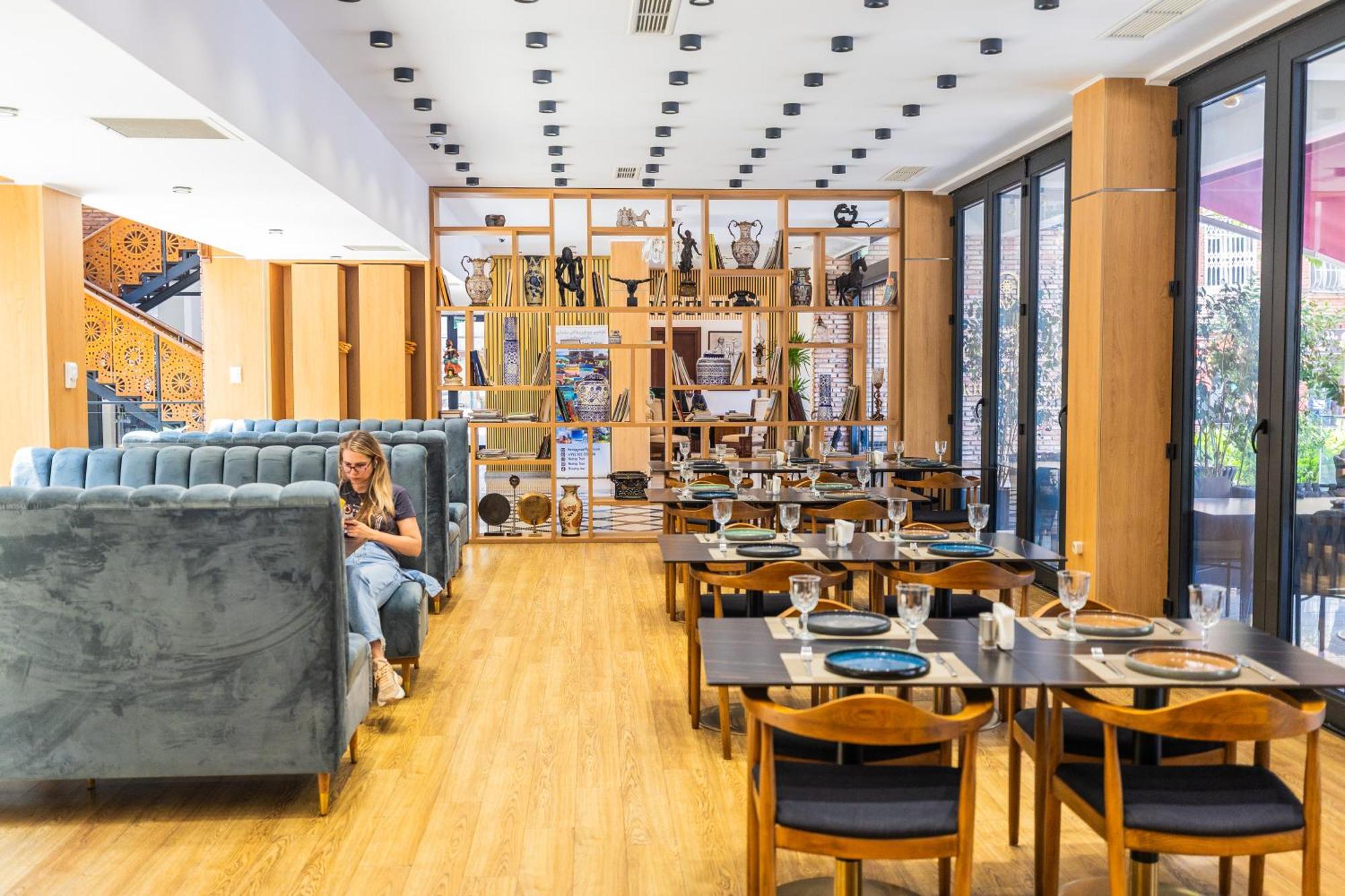 Mukhrantubani Boutique Hotel Tbilisi Buitenkant foto
