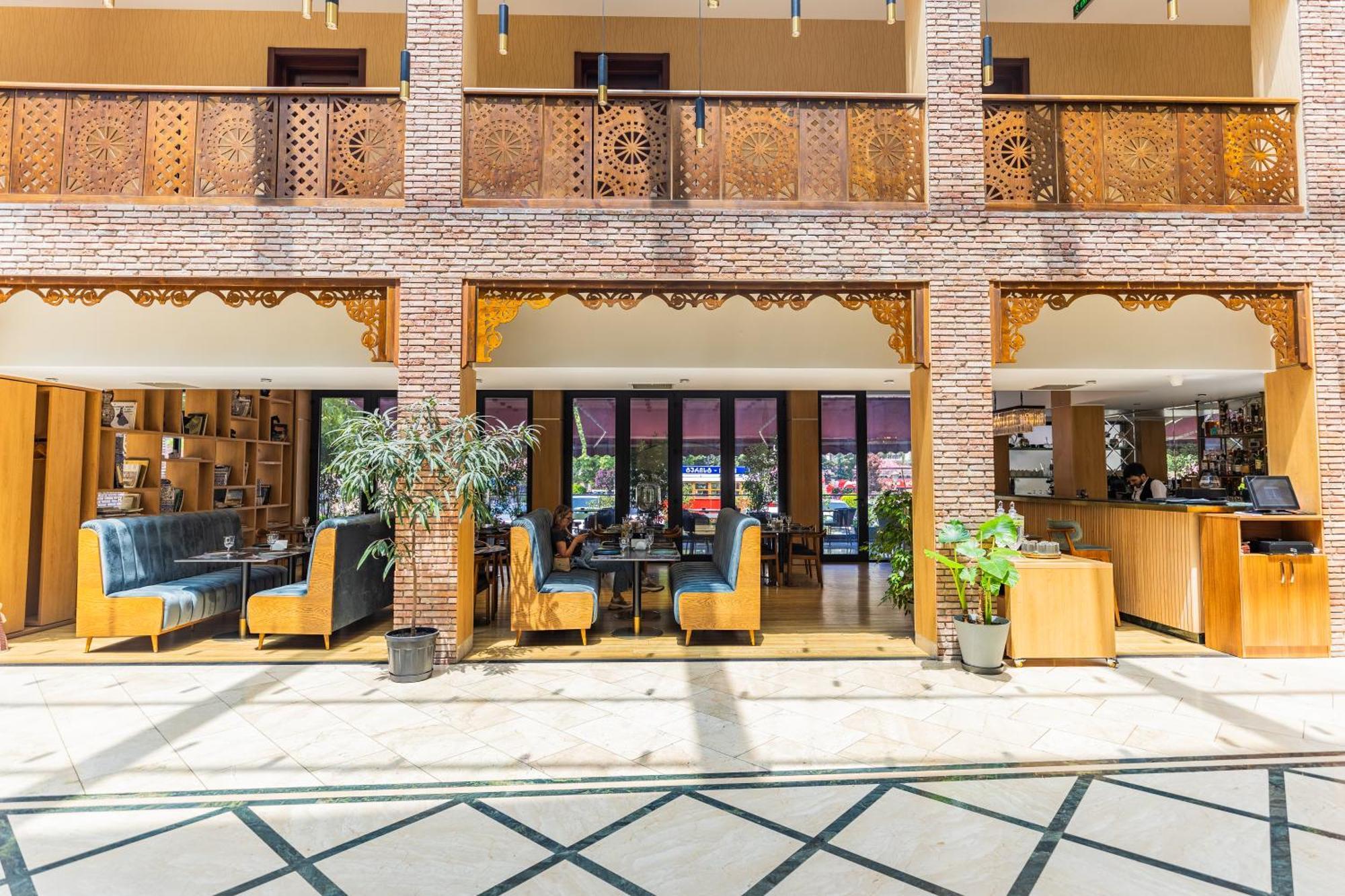 Mukhrantubani Boutique Hotel Tbilisi Buitenkant foto